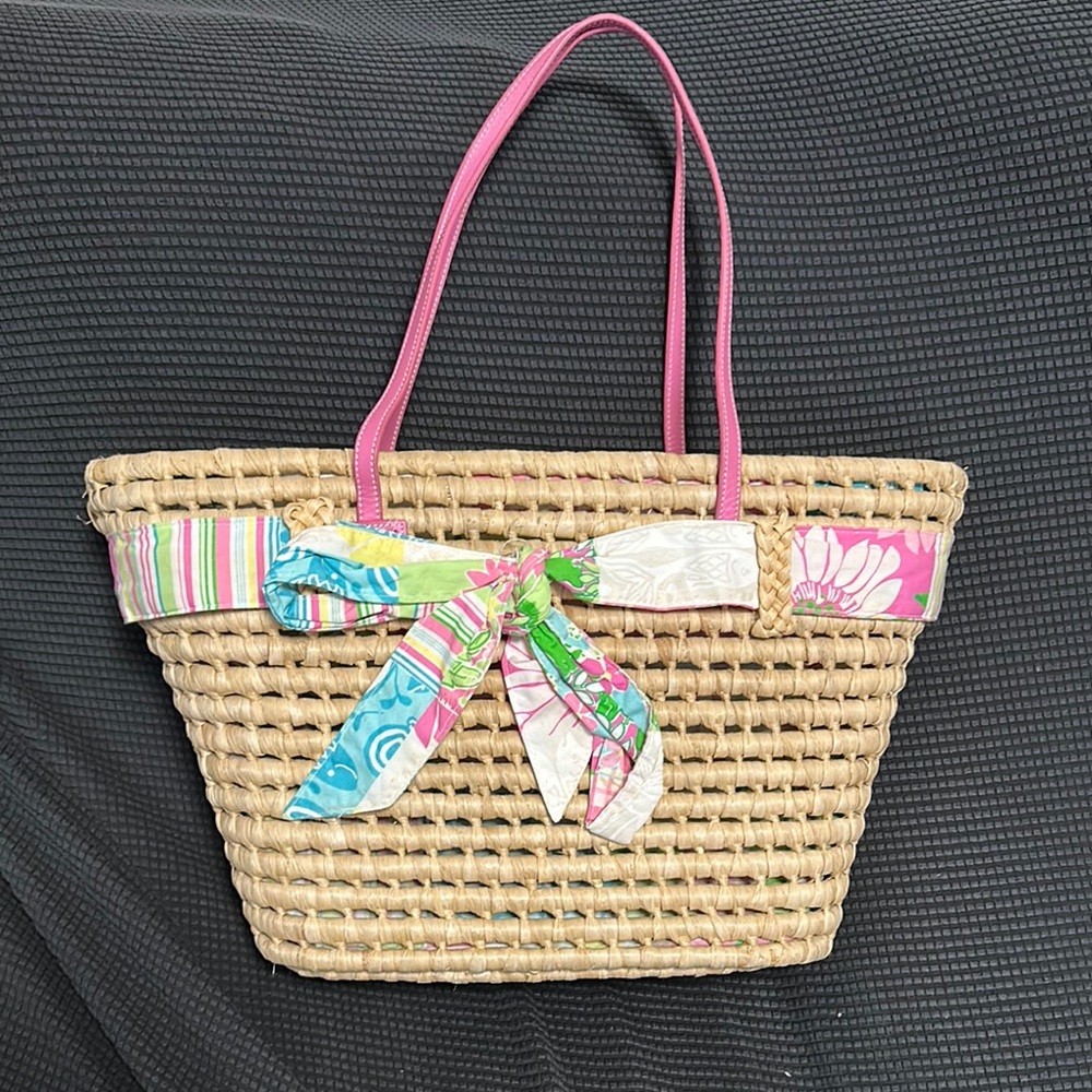 Pre-loved Lilly Pulitzer Woven Straw Tote Bag with Pink